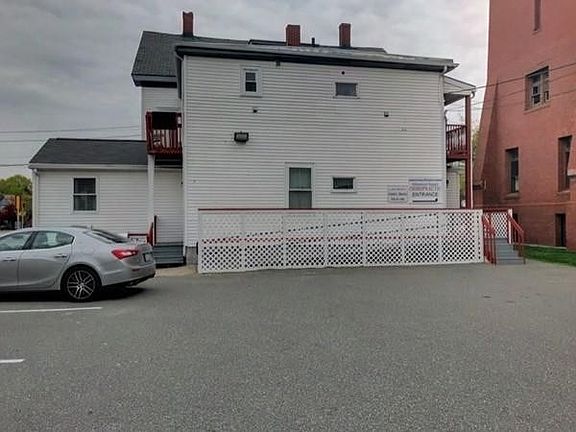 4th image of 7-13 Kenoza Ave
