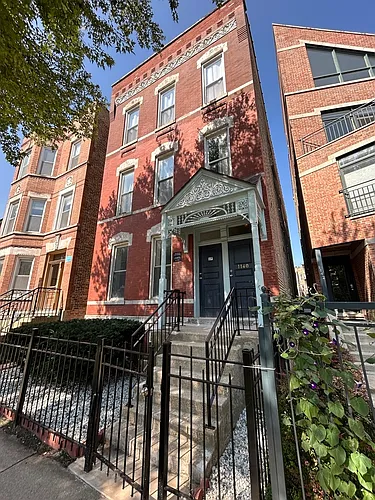 1140 N Winchester Ave #2R Photo 1