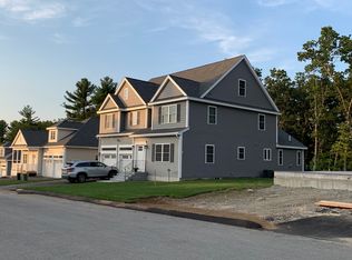 8 Tucker Ter, Methuen, MA 01844