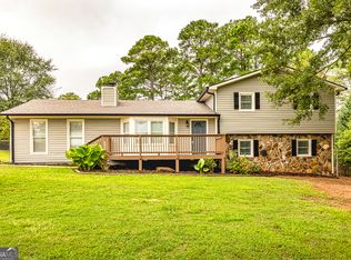 372 Thigpen Rd, Newnan, GA 30263