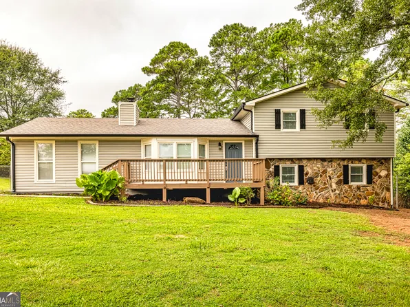 372 Thigpen Rd, Newnan, GA 30263