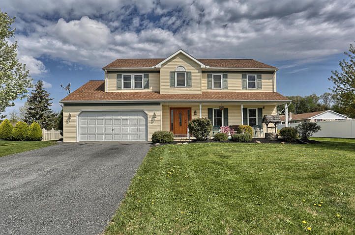 1st image of 1809 Creston Dr