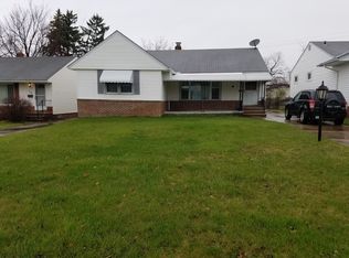 23 Willard Ave, Bedford, OH 44146