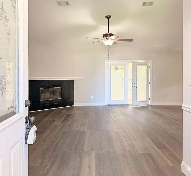 2520 Southern Oaks Dr — Photo 4