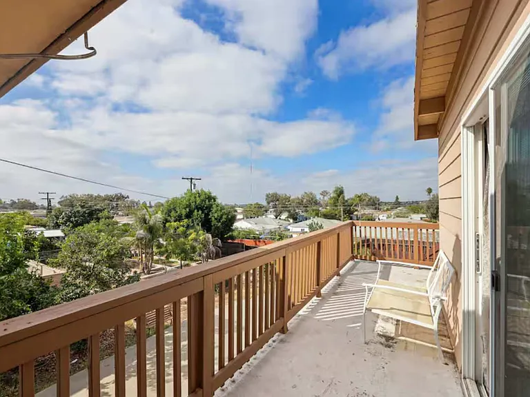 2650 Blackton Dr — Photo 2