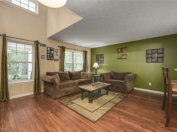 3rd image of 13683 Woodcroft Trce