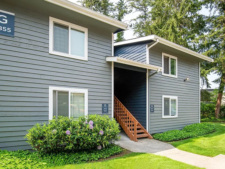 Inlet View Apartments — Photo 52