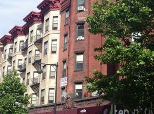 313 Huntington Ave #2E, Boston, MA 02115