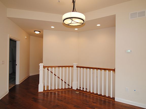 5th image of 3117 W Villa Dr