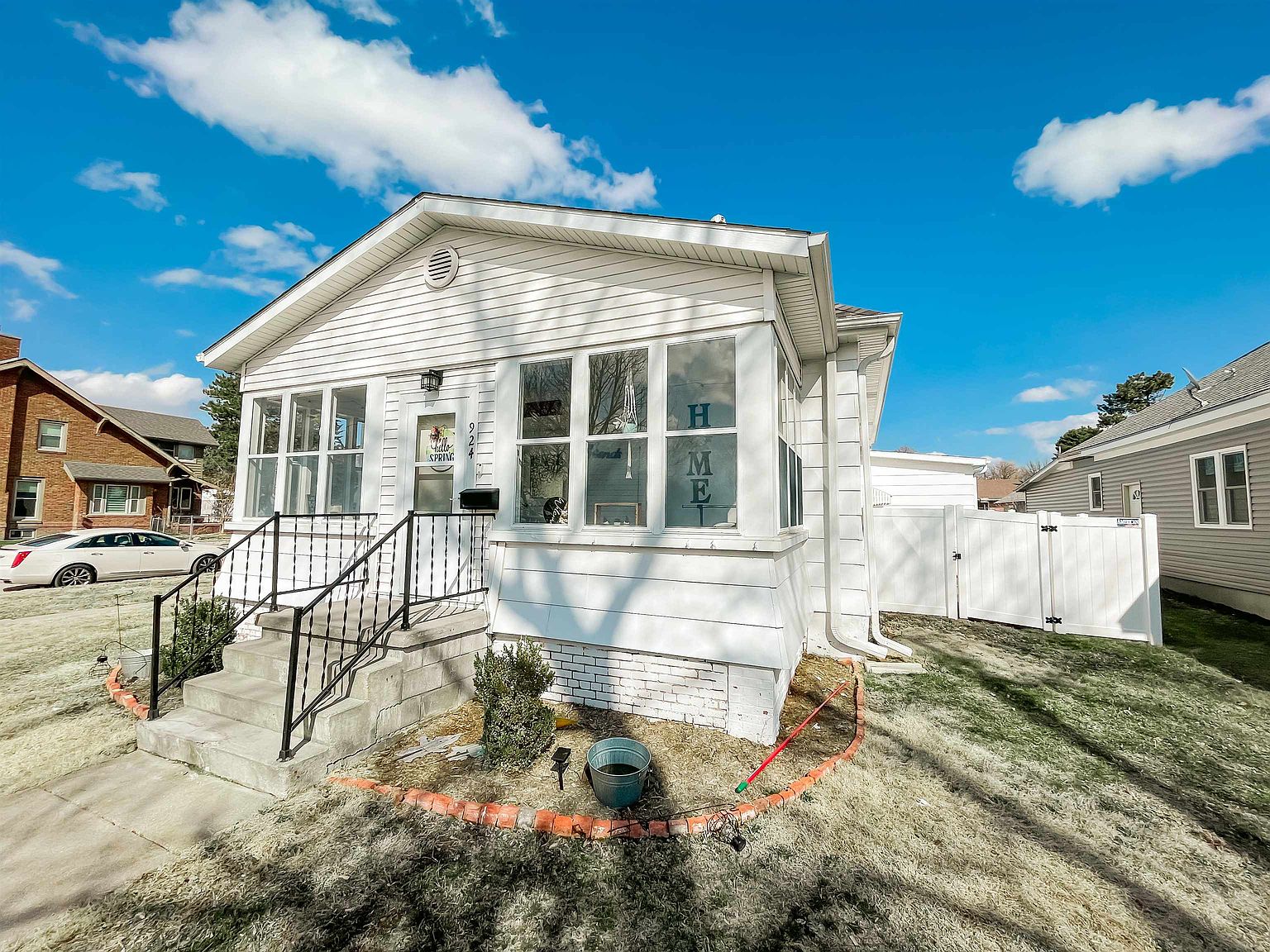 924 West Ave, Holdrege, NE 68949 Zillow