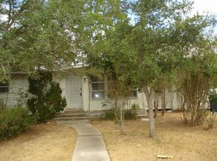317 Paloma St, Corpus Christi, TX 78412