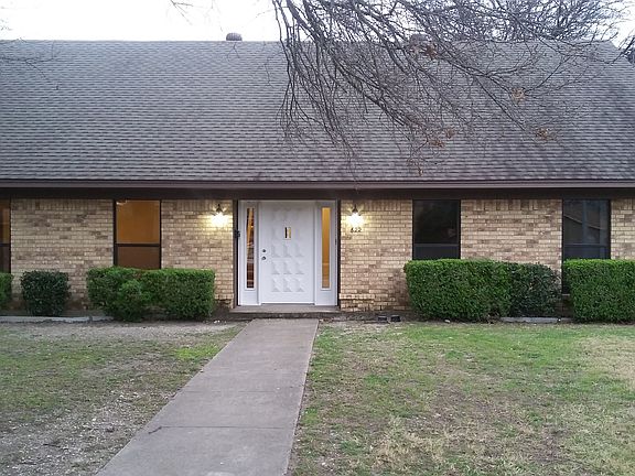 2nd image of 622 E Cherry St