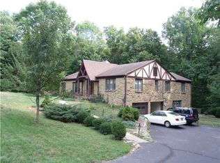 9705 Trilobi Dr, Indianapolis, IN