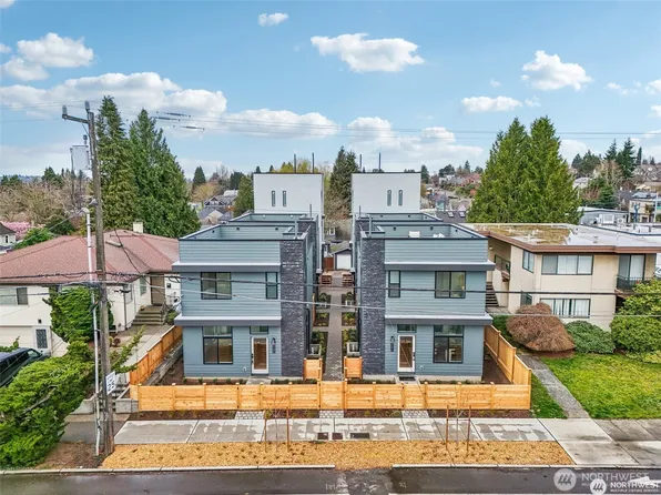 7739 15th Avenue NE #B, Seattle, WA 98115