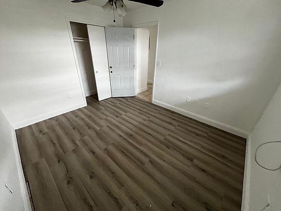 5th image of 3015 NW 8th Ave APT 11