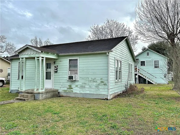 1201 Ash St, Victoria, TX 77901