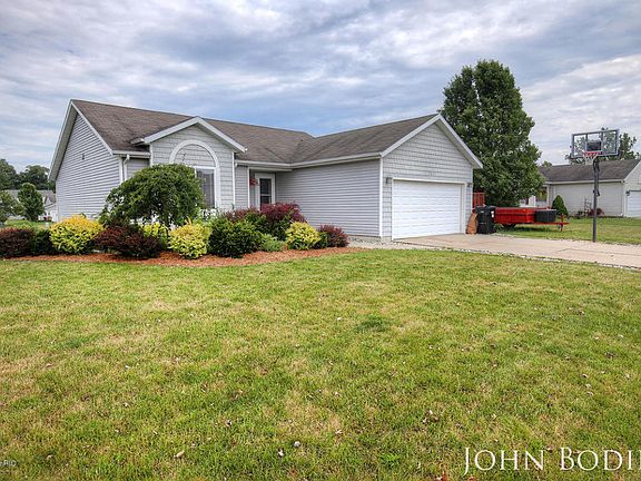 2nd image of 7062 Sovereign Dr NE