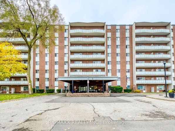 1660 Bloor St #801, Mississauga, ON L4X 1R9