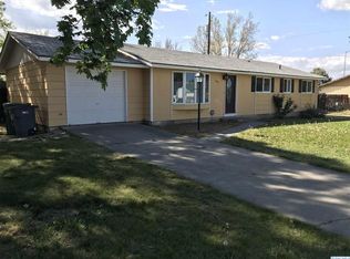 416 S Buchanan St, Kennewick, WA 99336
