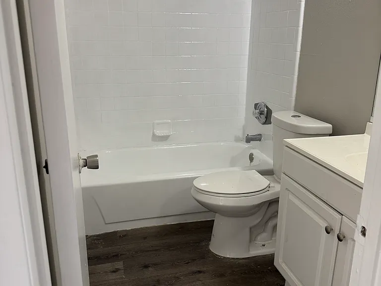 163 Bowie Ln #B — Photo 15