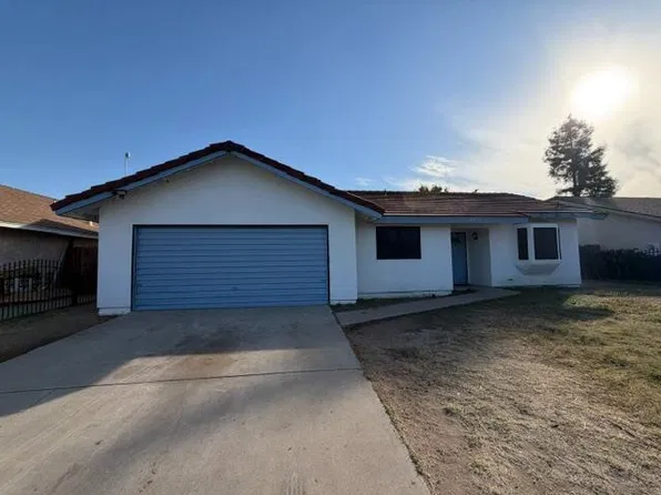 12939 Tactacan Ave, Orosi, CA 93647