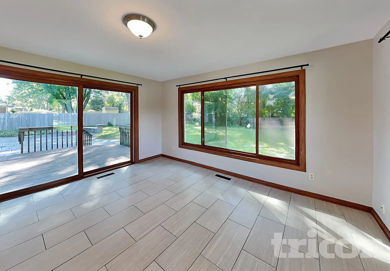 9901 Sandra Lane Minnetonka MN — Photo 4