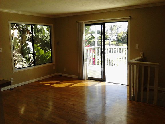 3rd image of 2319 Shamrock St