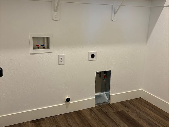 4th image of 1622 E Copper Ct