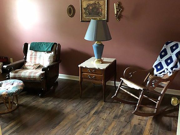 5th image of 1825 Ginger Ln