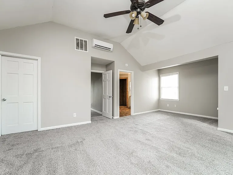 963 Asborough Ct — Photo 11