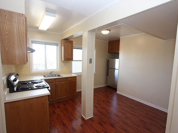 2nd image of 87 Lupine Ave #A