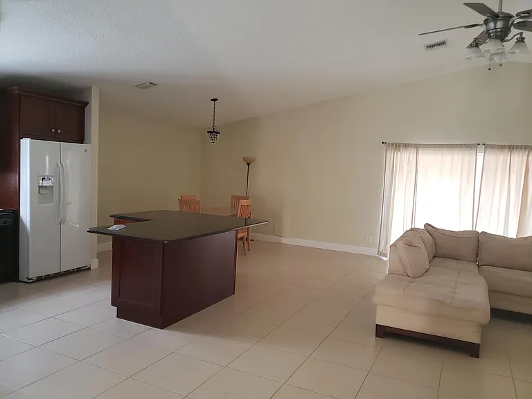 1448 Waterway Cove Dr — Photo 9