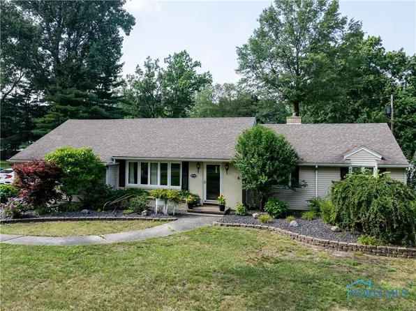 4744 S Crestridge Rd, Toledo, OH 43623