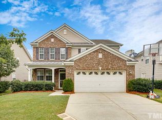 220 Folsom Dr, Holly Springs, NC 27540