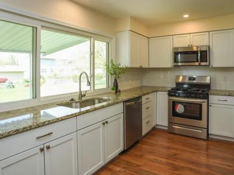 297 Village Creek Dr — Photo 6