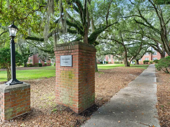 2940 Oleander Drive #C11, Wilmington, NC 28403