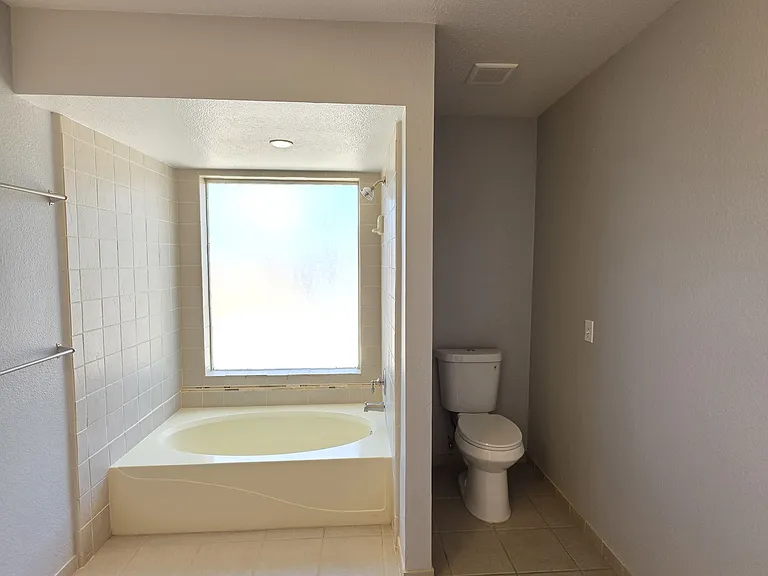 21741 Adler Dr — Photo 26
