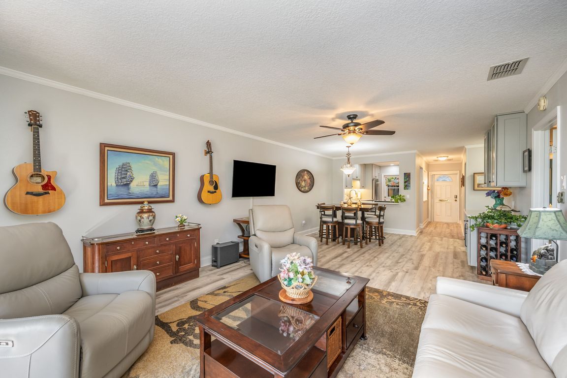 next background image