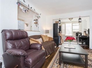 209-20 18th Ave #2G, Bayside, NY 11360