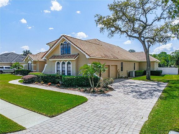 2nd image of 155 Shannon Oaks Dr