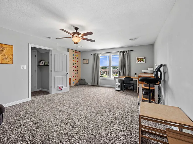 1048 Harrison Way — Photo 14