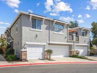 325 N Greco Ln, Clovis, CA, 93611