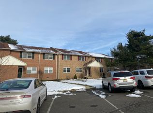 10 Forge Rd, Medford, NJ 08055