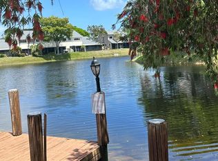 1958 E Discovery Cir Circle E, Deerfield Beach, FL 33442