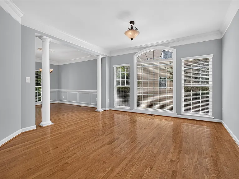 25670 S Village Dr — Photo 6