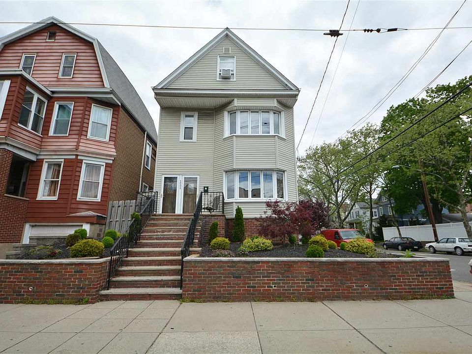 111 W 4th St Bayonne NJ 07002 Zillow