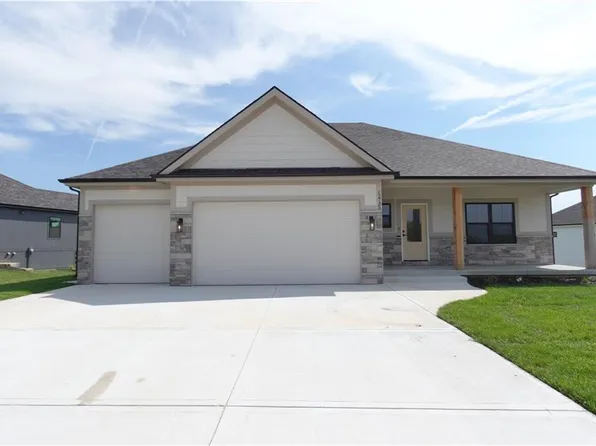12735 N Champanel Way, Platte City, MO 64079