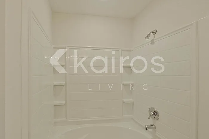 108 Saint Phillip Way — Photo 23