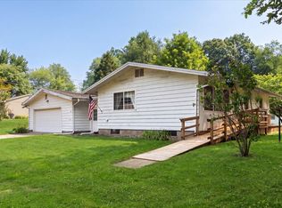 441 E Parsons Ave, Watervliet, MI 49098