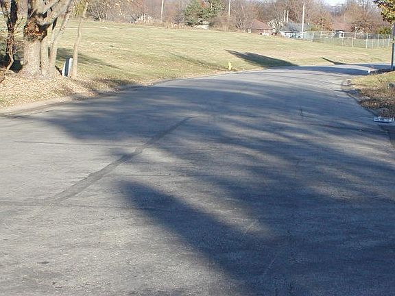 4th image of 12723 Lowell Ave